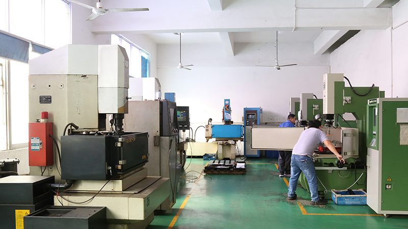 模具配件价格揭秘：单件报价背后的考量因素